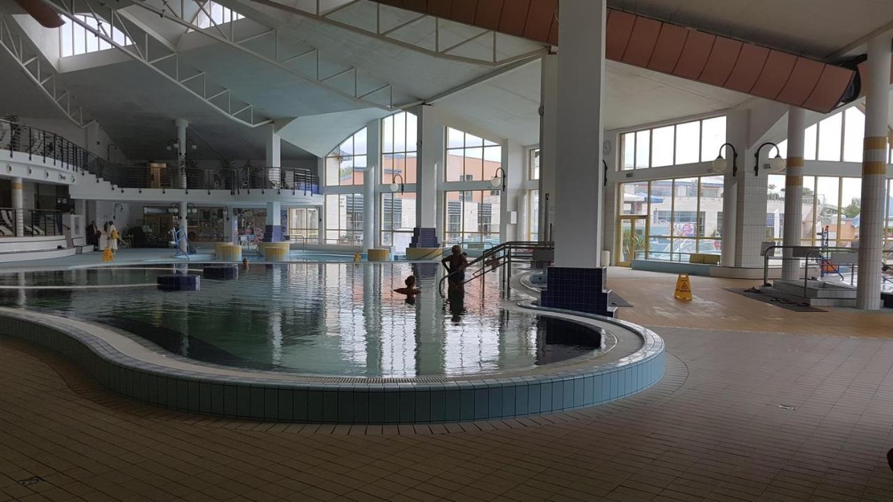 Zafir Sziget Apartman Sárvár 外观 照片
